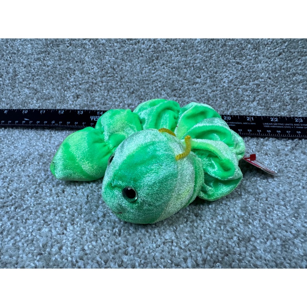 Ty Beanie Baby Squirmy the Caterpillar Neon Green Plush 2000 Heart Tag 9 inch